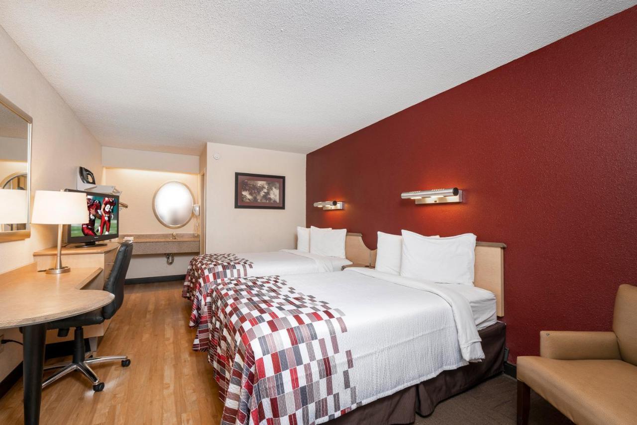 Red Roof Inn Detroit - Roseville St Clair Shores Εξωτερικό φωτογραφία