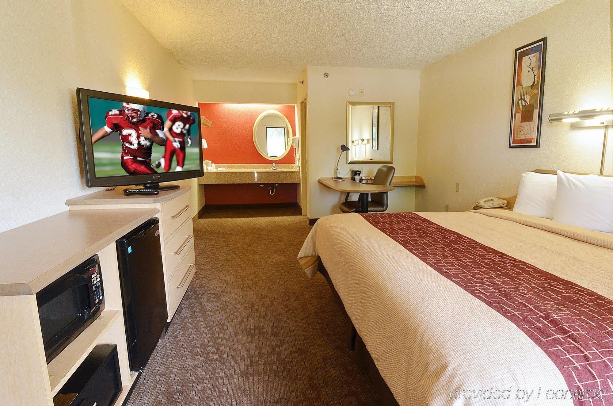 Red Roof Inn Detroit - Roseville St Clair Shores Εξωτερικό φωτογραφία