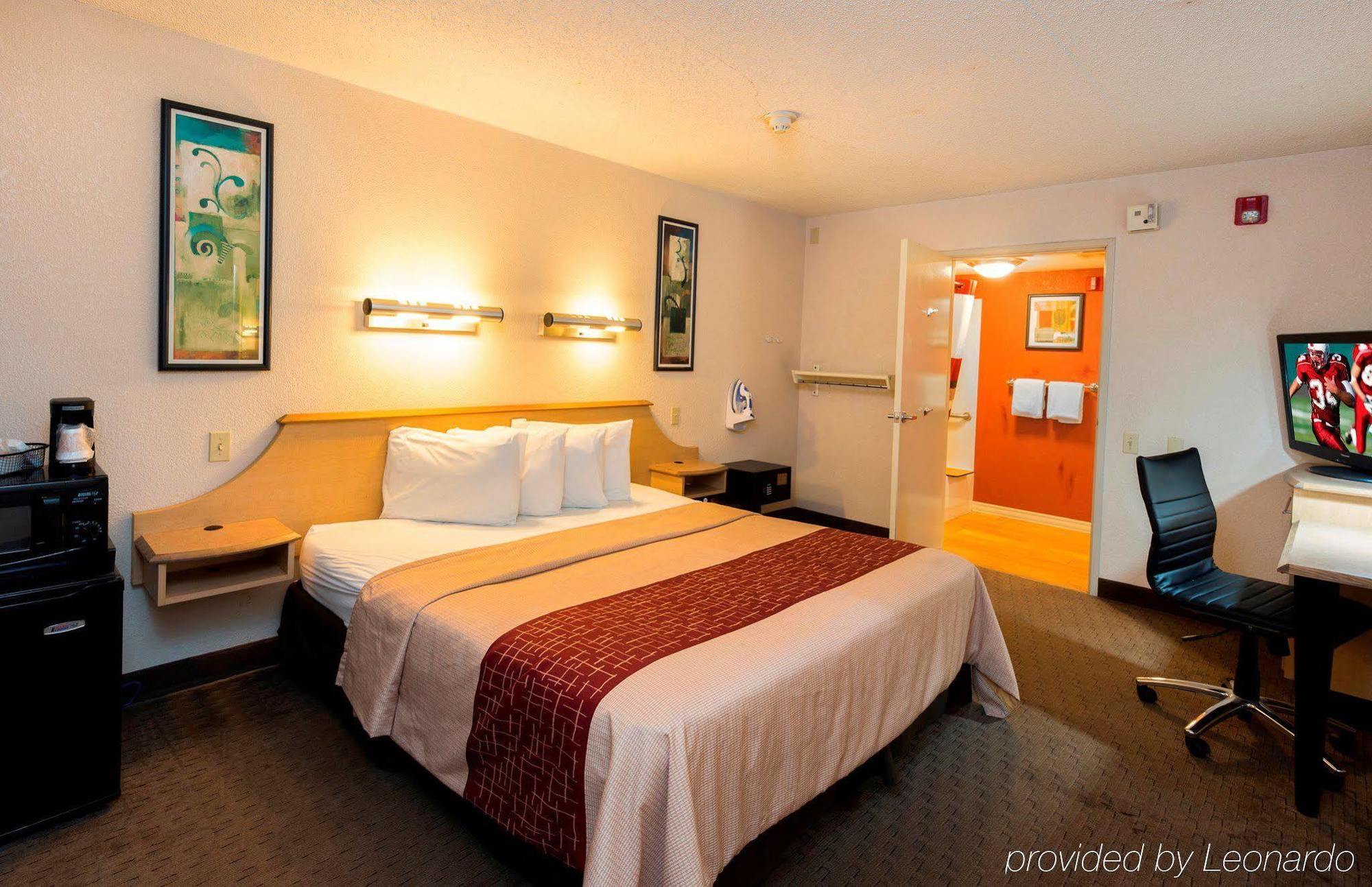 Red Roof Inn Detroit - Roseville St Clair Shores Εξωτερικό φωτογραφία