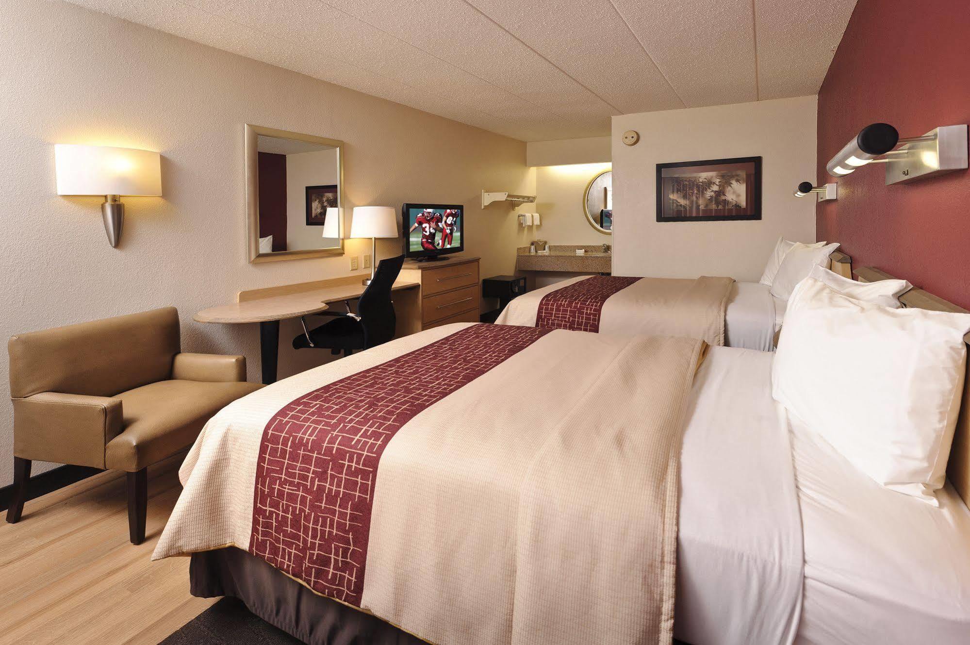 Red Roof Inn Detroit - Roseville St Clair Shores Εξωτερικό φωτογραφία